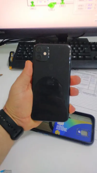 İphone 11 Kayıtsız 64 Sorunsuz