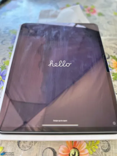 Apple İpad Air 13 (m2)