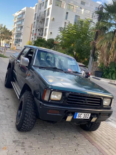 Satılık Mitsubishi Strada
