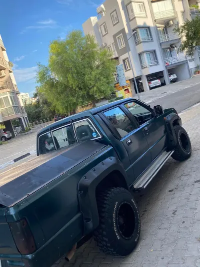 Satılık Mitsubishi Strada