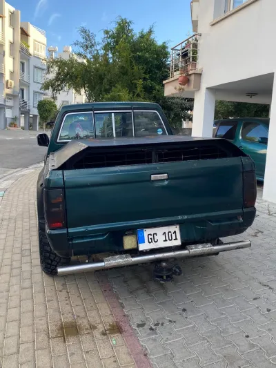 Satılık Mitsubishi Strada