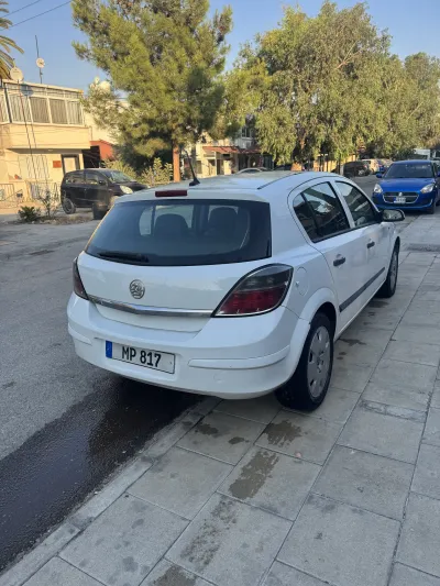 Opel/vauxhall Astra