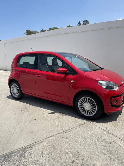 Volkswagen Up Araç