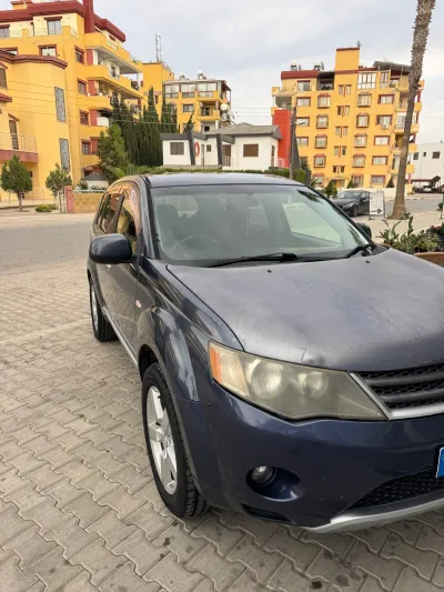 Mitsubishi/outlander
