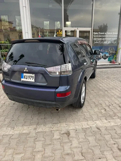Mitsubishi/outlander