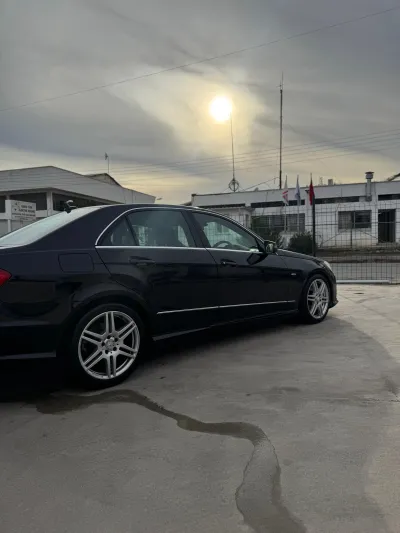 Mercedes 2010 E220 Cdi