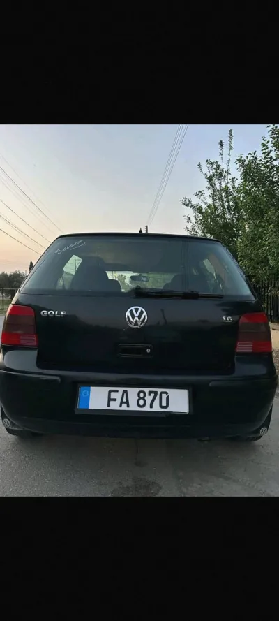 Wolksvagen Golf