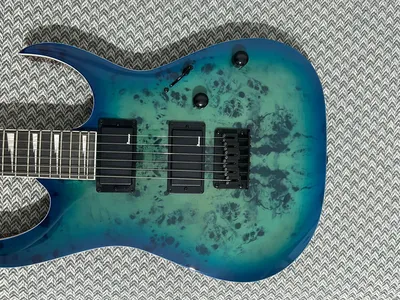 Ibanez Grgr221pa Elektro Gitar + Boss Katana Mini Amfi