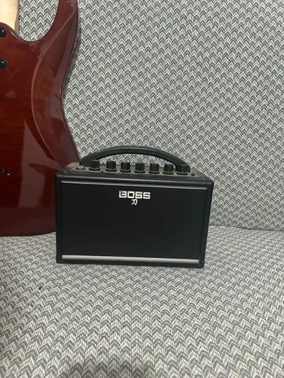 Ibanez Grgr221pa Elektro Gitar + Boss Katana Mini Amfi