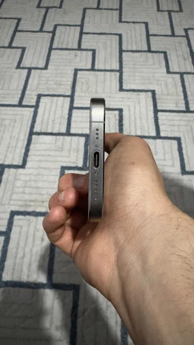 Temiz 1.5 Senelik İphone 15 Pro Acil!!