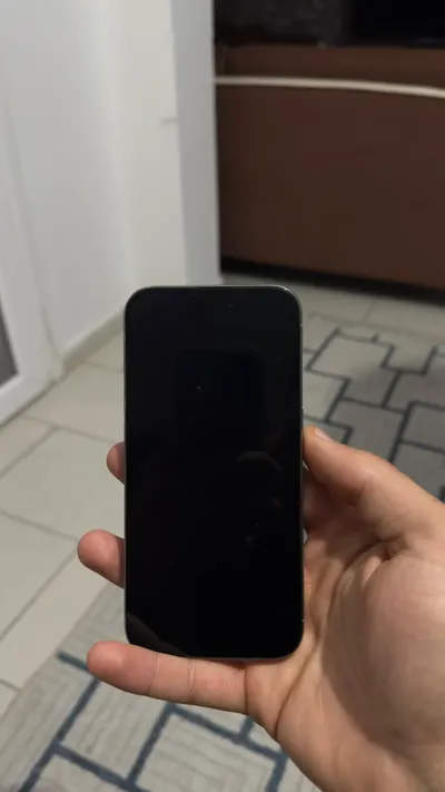 Temiz 1.5 Senelik İphone 15 Pro Acil!!