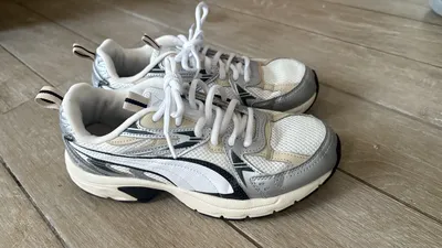 Puma Morphic Sneaker
