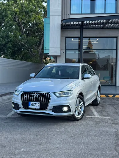 Audi Q3 S-line Quattro 2.0