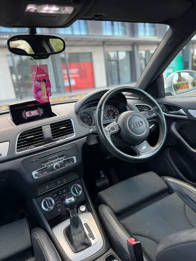 Audi Q3 S-line Quattro 2.0