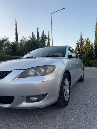 2005 Model Mazda Axela