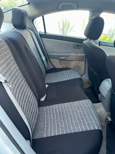 2005 Model Mazda Axela