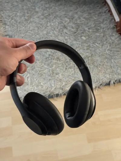 Beats Studio Pro