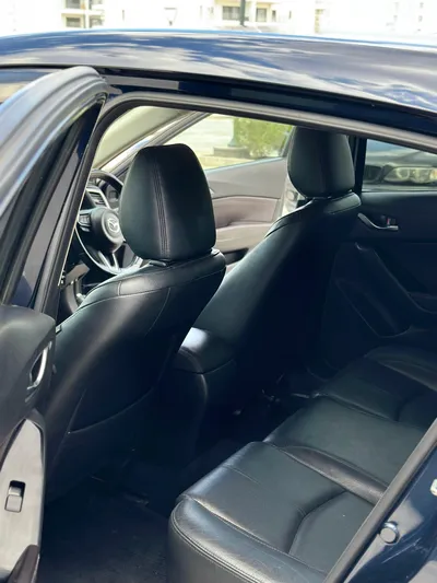 2017 Model Otomatik Mazda Axela