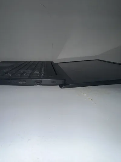 Lenovo Laptop (mağusa)