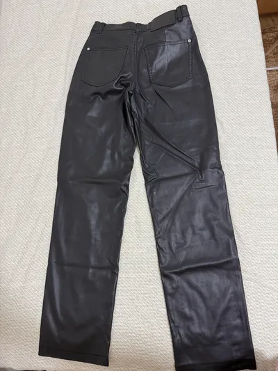 Bershka Deri Pantolon