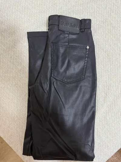 Bershka Deri Pantolon