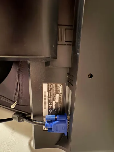 Asus Marka Monitör