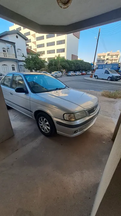 2001 Model Nissan Sanyy