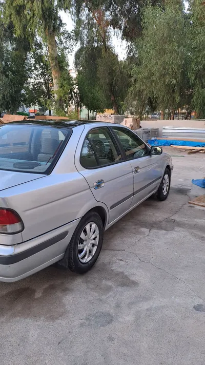 2001 Model Nissan Sanyy