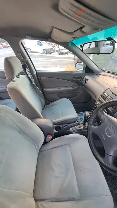 2001 Model Nissan Sanyy