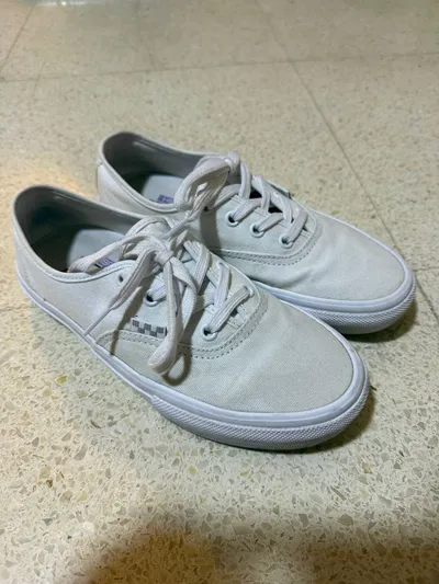 Beyaz Vans Authentic Keten Ayakkabı 37 Numara