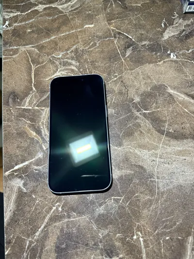 İphone 15 Düz