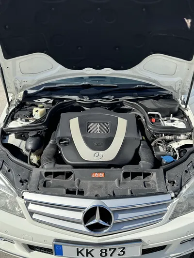 Mercedes W204 C230 M272 2.5 V6