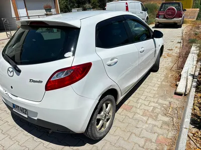 Mazda Demio 2013