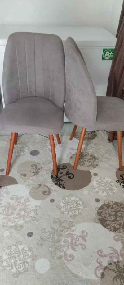 4 Adet Sandalye