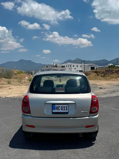 Daihatsu Storia/siron 1.0 Temiz Nakit